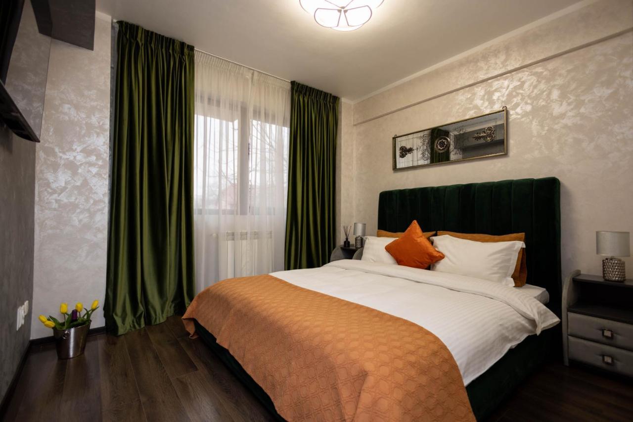 Central Apartament 3 Яссы Экстерьер фото